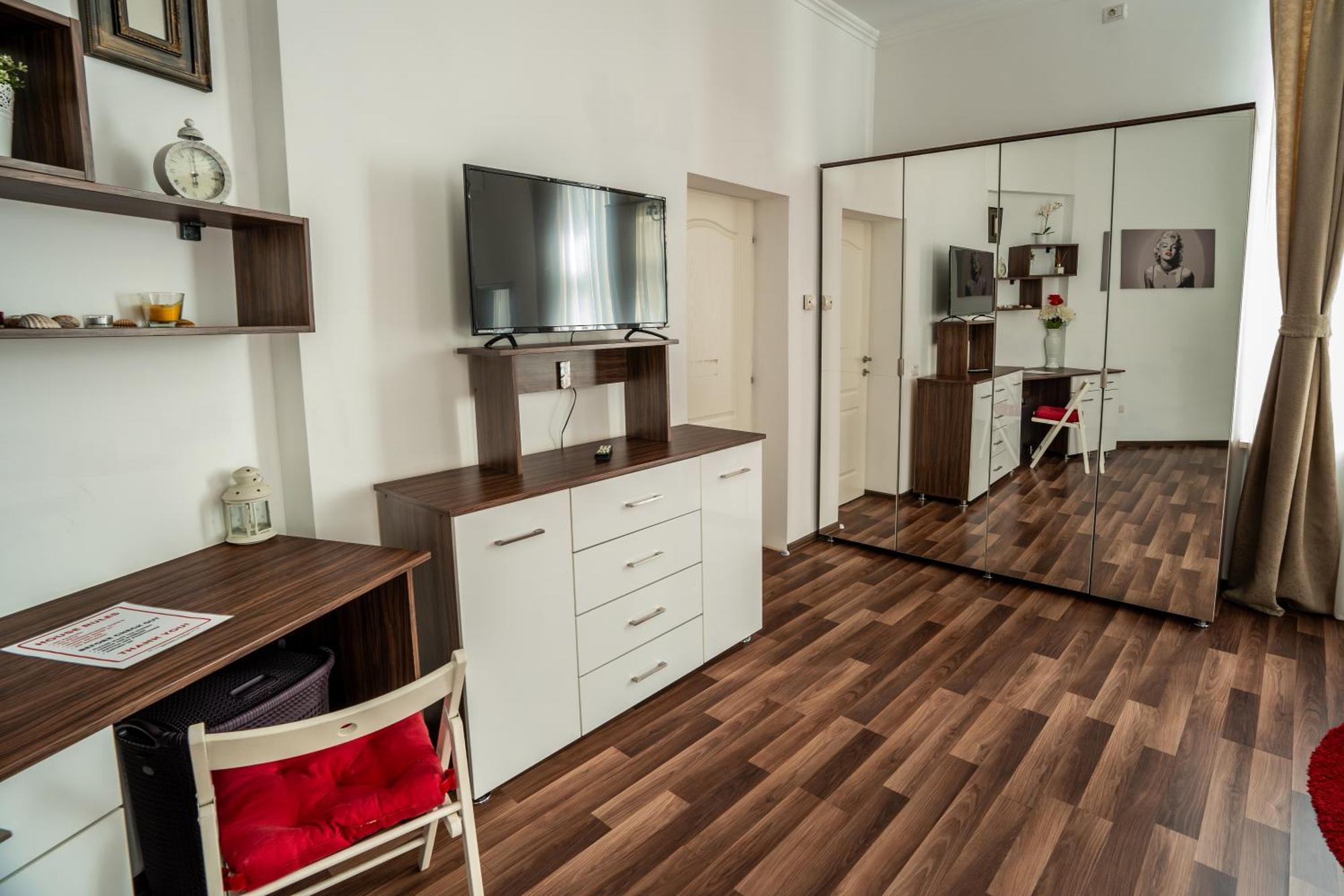 Downtown Central University Apartament - Cal1 Bucarest Extérieur photo